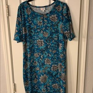 Lularoe Julia floral